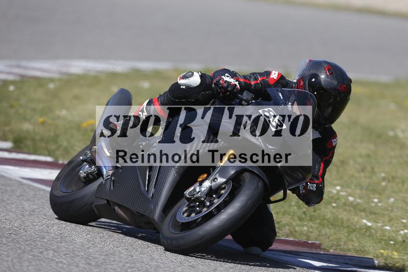 /07 09.04.2026 Cornu Master School ADR/Gruppe blau/83